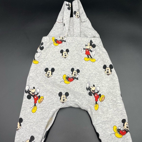 H&M Disney 6-9 months Mickey Mouse patterned overalls - Picture 4 of 4